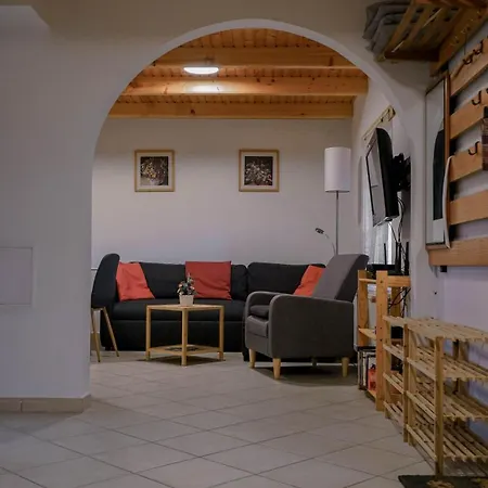 شقة Andreas كيستاي